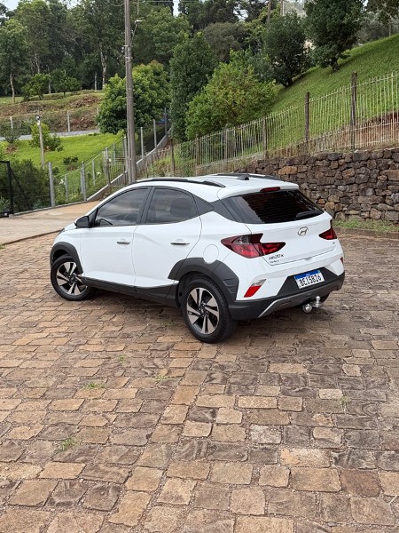 HYUNDAI HB20X DIAMOND 1.6 2020/2020 BOSCO AUTOMÓVEIS GUAPORÉ / Carros no Vale HYUNDAI HB20X DIAMOND 1.6 2020/2020 BOSCO AUTOMÓVEIS GUAPORÉ / Carros no Vale