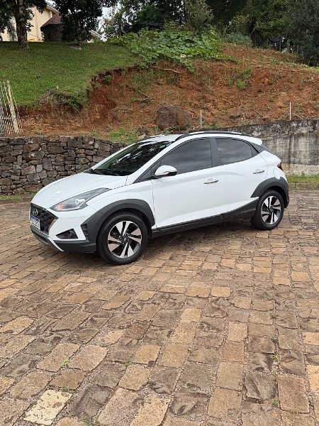 HYUNDAI HB20X DIAMOND 1.6 2020/2020 BOSCO AUTOMÓVEIS GUAPORÉ / Carros no Vale HYUNDAI HB20X DIAMOND 1.6 2020/2020 BOSCO AUTOMÓVEIS GUAPORÉ / Carros no Vale