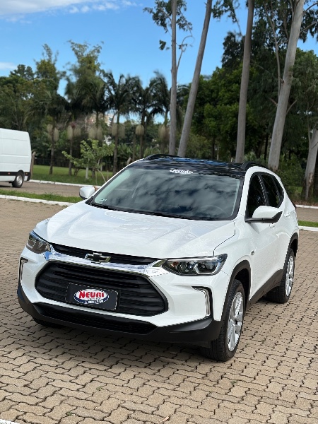 CHEVROLET TRACKER 1.0 12V LT TURBO 2024/2025 NEURI VEÍCULOS LAJEADO / Carros no Vale CHEVROLET TRACKER 1.0 12V LT TURBO 2024/2025 NEURI VEÍCULOS LAJEADO / Carros no Vale