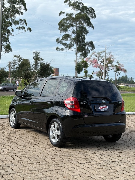 HONDA FIT LXL 1.4/ 1.4 FLEX 8V/16V 5P AUT. 2010/2011 NEURI VEÍCULOS LAJEADO / Carros no Vale