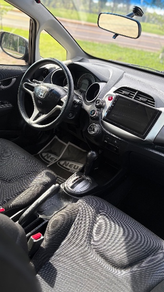 HONDA FIT LXL 1.4/ 1.4 FLEX 8V/16V 5P AUT. 2010/2011 NEURI VEÍCULOS LAJEADO / Carros no Vale