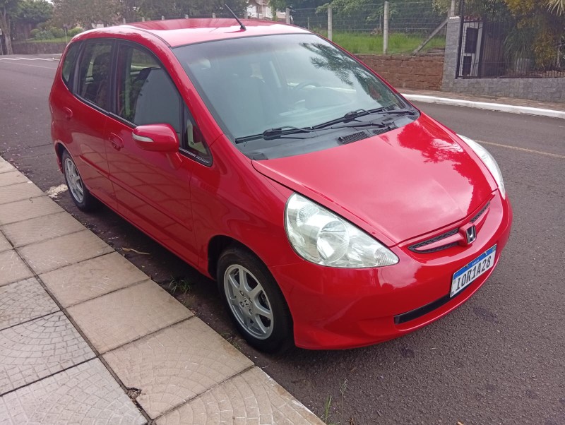 HONDA FIT 1.5 EX 2008/2008 ALTERNATIVA VEÍCULOS LAJEADO / Carros no Vale