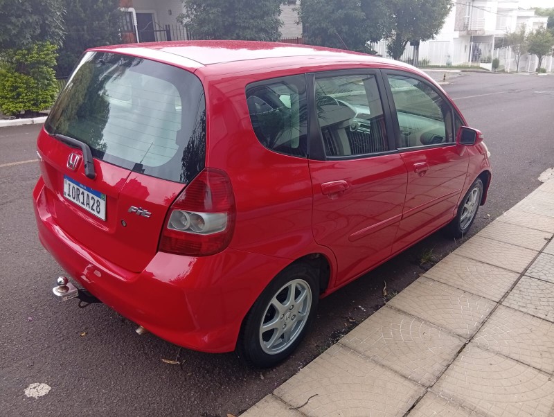HONDA FIT 1.5 EX 2008/2008 ALTERNATIVA VEÍCULOS LAJEADO / Carros no Vale