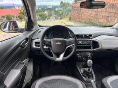 CHEVROLET ONIX HATCH LT 1.0 8V FLEXPOWER 5P MEC. 2015/2015 LS MULTIMARCAS VENÂNCIO AIRES / Carros no Vale