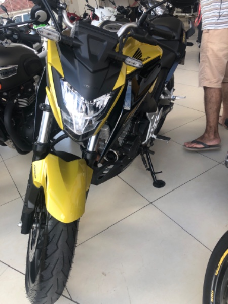 HONDA MOTOS CB 300R 2024/2024 JASER MOTOS LAJEADO / Carros no Vale