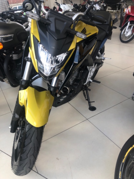 HONDA MOTOS CB 300R 2024/2024 JASER MOTOS LAJEADO / Carros no Vale