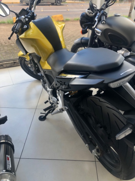 HONDA MOTOS CB 300R 2024/2024 JASER MOTOS LAJEADO / Carros no Vale