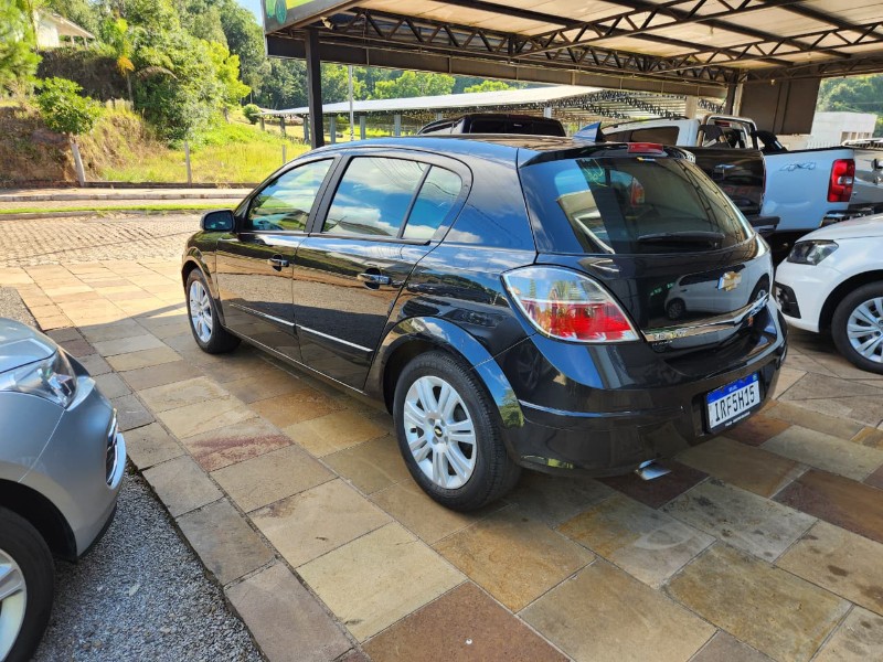 CHEVROLET VECTRA GT 2.0 2010/2011 TS VEÍCULOS ANTA GORDA / Carros no Vale