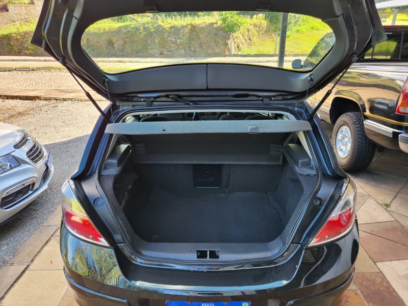 CHEVROLET VECTRA GT 2.0 2010/2011 TS VEÍCULOS ANTA GORDA / Carros no Vale