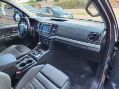 VOLKSWAGEN AMAROK HIGHLINE 3.0 V6 4X4 2020/2020 TS VEÍCULOS ANTA GORDA / Carros no Vale