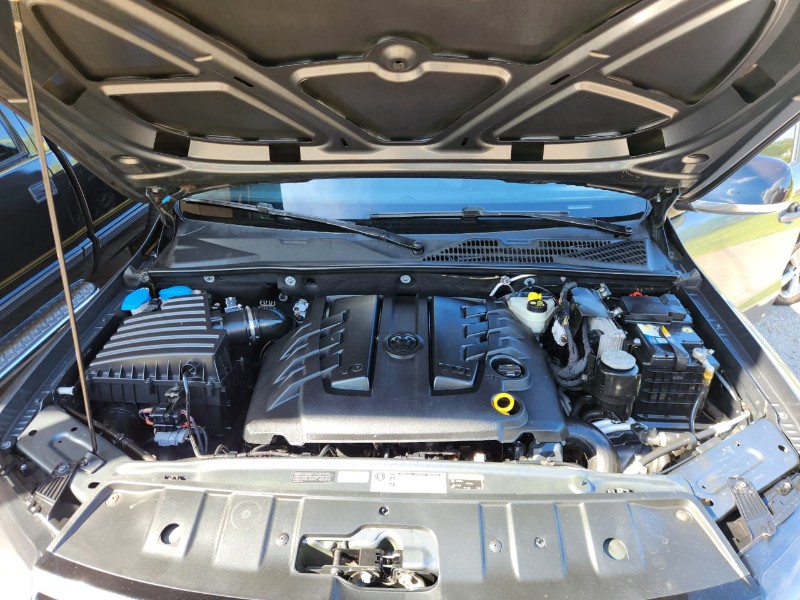 VOLKSWAGEN AMAROK HIGHLINE 3.0 V6 4X4 2020/2020 TS VEÍCULOS ANTA GORDA / Carros no Vale