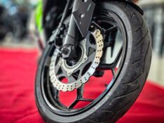 KAWASAKI NINJA 300 ABS 2017/2017 DUARTE VEÍCULOS PORTO ALEGRE / Carros no Vale