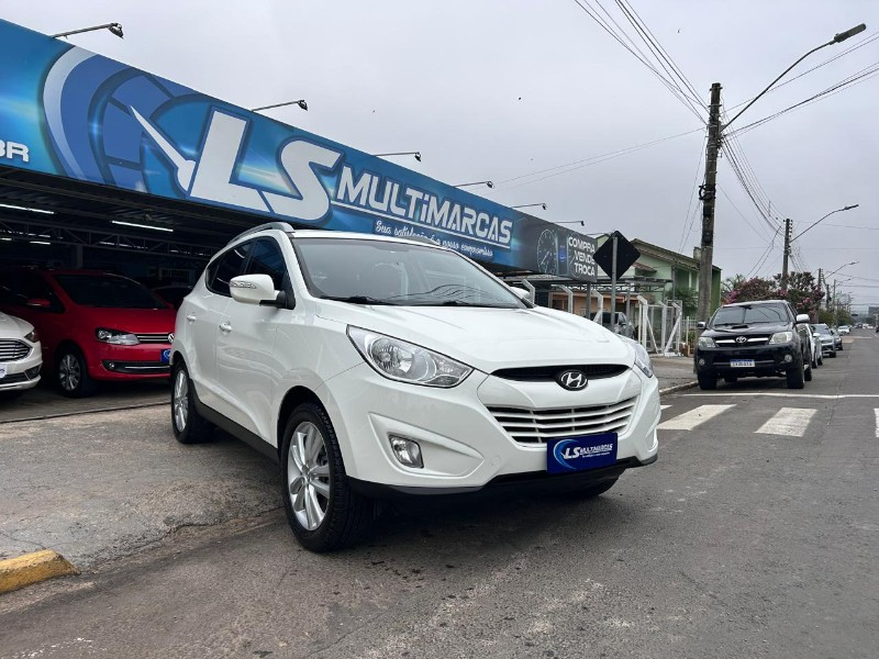 HYUNDAI IX35 GLS 2.0 16V 2WD FLEX AUT. 2015/2015 LS MULTIMARCAS VENÂNCIO AIRES / Carros no Vale