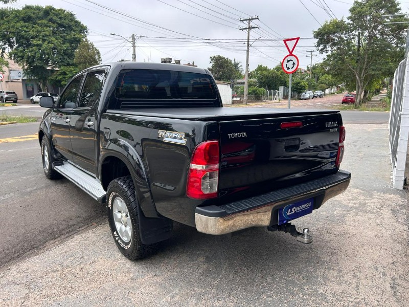 TOYOTA HILUX CD SRV 4X2 2007/2007 LS MULTIMARCAS VENÂNCIO AIRES / Carros no Vale