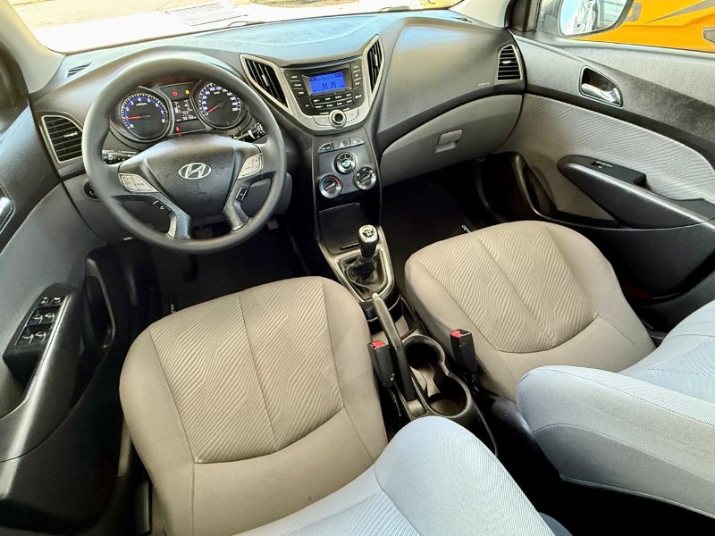 HYUNDAI HB20S 1.6 COMFORT PLUS 16V 2015 /2015 AR MULTIMARCAS VENÂNCIO AIRES / Carros no Vale