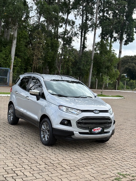 FORD ECOSPORT FREESTYLE 1.6 16V FLEX 5P 2013/2014 NEURI VEÍCULOS LAJEADO / Carros no Vale