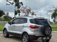FORD ECOSPORT FREESTYLE 1.6 16V FLEX 5P 2013/2014 NEURI VEÍCULOS LAJEADO / Carros no Vale