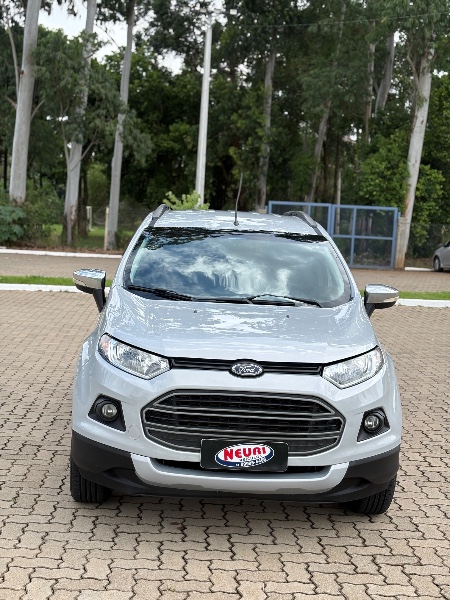 FORD ECOSPORT FREESTYLE 1.6 16V FLEX 5P 2013/2014 NEURI VEÍCULOS LAJEADO / Carros no Vale