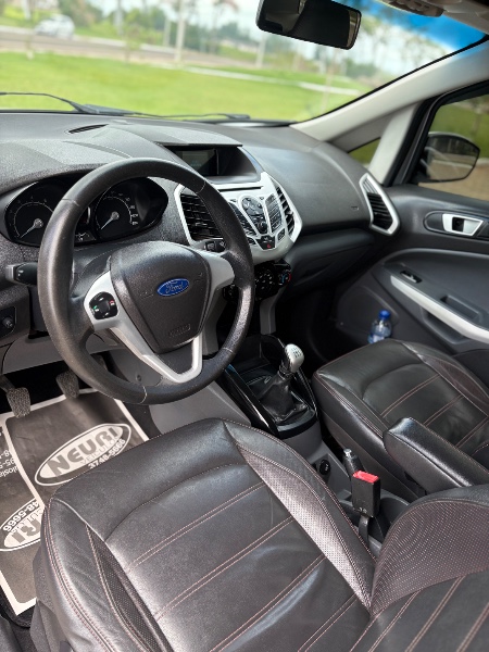 FORD ECOSPORT FREESTYLE 1.6 16V FLEX 5P 2013/2014 NEURI VEÍCULOS LAJEADO / Carros no Vale