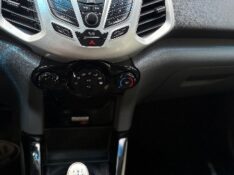 FORD ECOSPORT FREESTYLE 1.6 16V FLEX 5P 2013/2014 NEURI VEÍCULOS LAJEADO / Carros no Vale