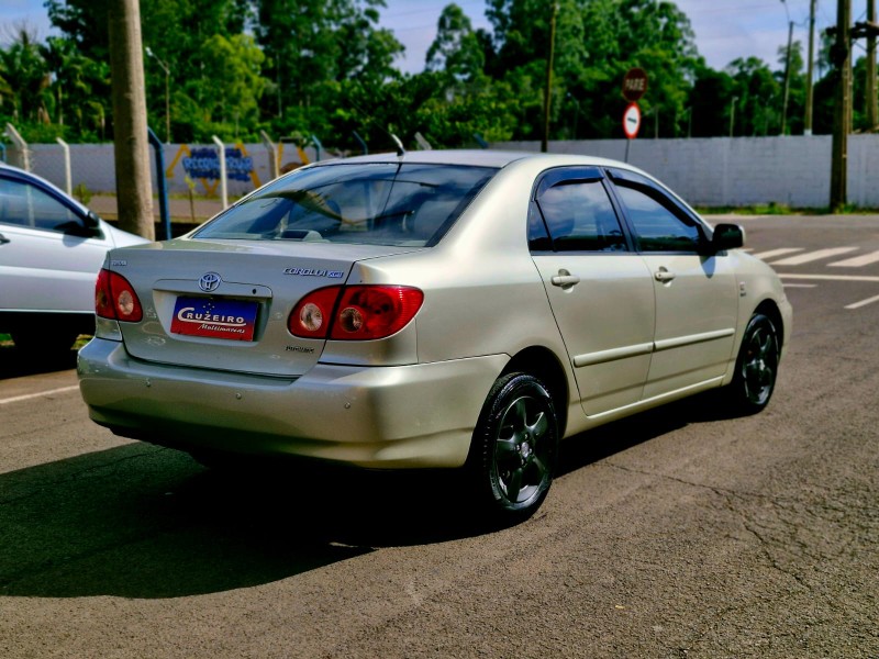 TOYOTA COROLLA 1.8 16V 2005/2005 CRUZEIRO MULTIMARCAS CRUZEIRO DO SUL / Carros no Vale