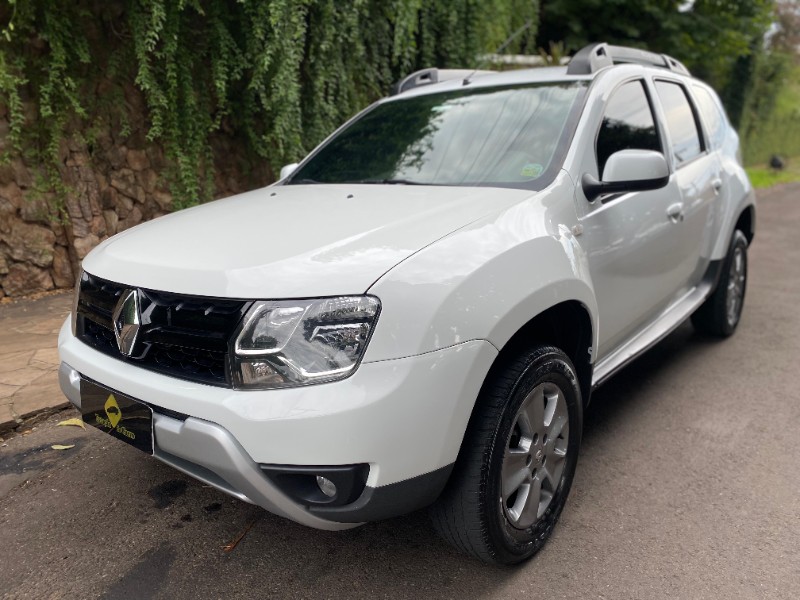 RENAULT DUSTER DYNAMIQUE 1.6 CVT 2019/2020 ESTAÇÃO DO CARRO ESTRELA / Carros no Vale