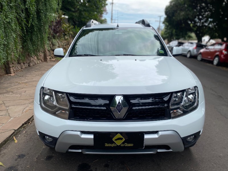 RENAULT DUSTER DYNAMIQUE 1.6 CVT 2019/2020 ESTAÇÃO DO CARRO ESTRELA / Carros no Vale