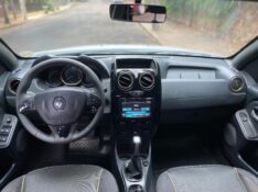 RENAULT DUSTER DYNAMIQUE 1.6 CVT 2019/2020 ESTAÇÃO DO CARRO ESTRELA / Carros no Vale