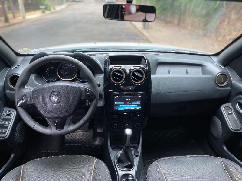 RENAULT DUSTER DYNAMIQUE 1.6 CVT 2019/2020 ESTAÇÃO DO CARRO ESTRELA / Carros no Vale