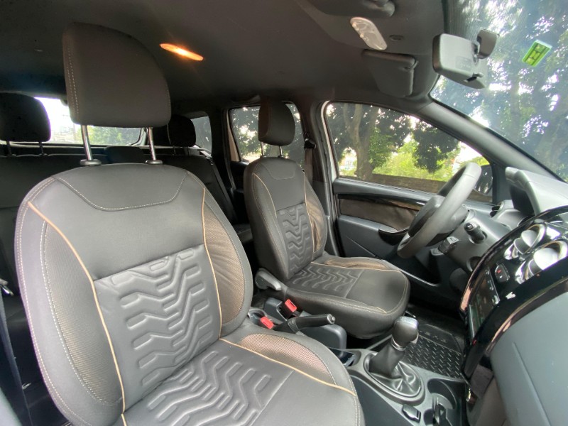 RENAULT DUSTER DYNAMIQUE 1.6 CVT 2019/2020 ESTAÇÃO DO CARRO ESTRELA / Carros no Vale