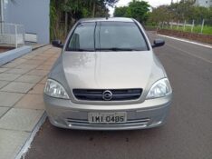 CHEVROLET CORSA SEDAN 1.0 MPFI 8V 2004/2005 ALTERNATIVA VEÍCULOS LAJEADO / Carros no Vale