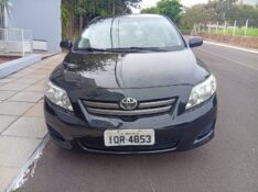 TOYOTA COROLLA 1.8 GLI 16V FLEX 4P AUTOMÁTICO 2010/2010 ALTERNATIVA VEÍCULOS LAJEADO / Carros no Vale