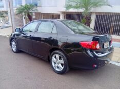 TOYOTA COROLLA 1.8 GLI 16V FLEX 4P AUTOMÁTICO 2010/2010 ALTERNATIVA VEÍCULOS LAJEADO / Carros no Vale