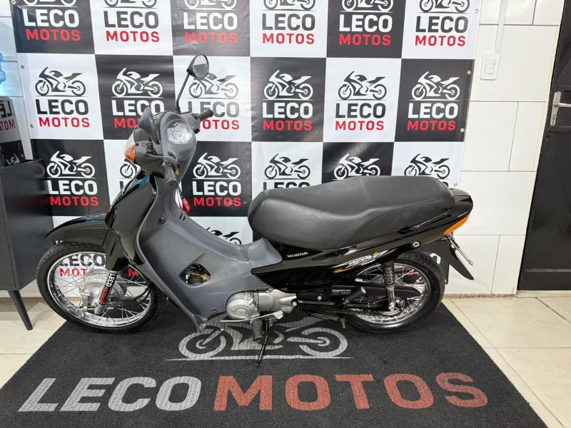 HONDA MOTOS BIZ 100 ES 2003/2003 LECO MOTOS VENÂNCIO AIRES / Carros no Vale HONDA MOTOS BIZ 100 ES 2003/2003 LECO MOTOS VENÂNCIO AIRES / Carros no Vale