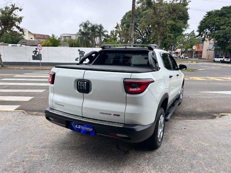 FIAT TORO FREEDOM 1.8 16V FLEX AUT. 2018/2018 LS MULTIMARCAS VENÂNCIO AIRES / Carros no Vale