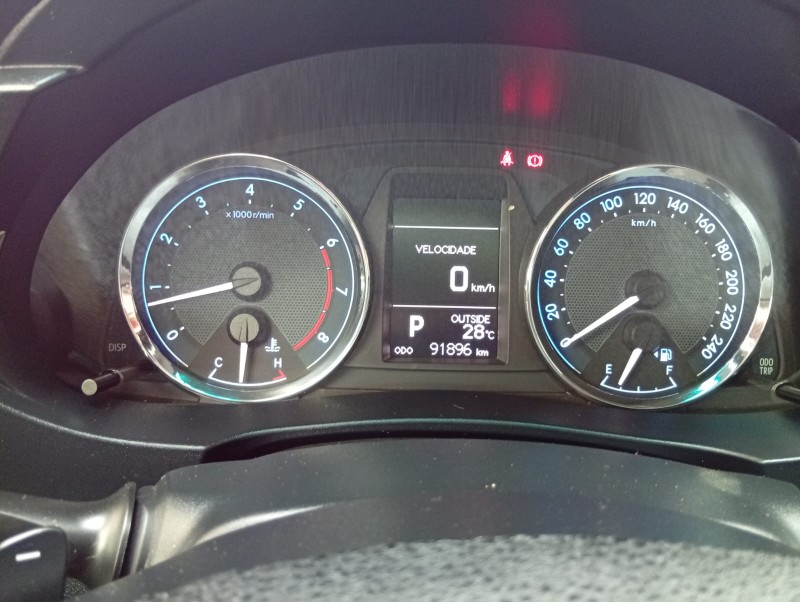 TOYOTA COROLLA 2.0 XEI 16V FLEX 4P AUTOMÁTICO 2016/2017 ALTERNATIVA VEÍCULOS LAJEADO / Carros no Vale TOYOTA COROLLA 2.0 XEI 16V FLEX 4P AUTOMÁTICO 2016/2017 ALTERNATIVA VEÍCULOS LAJEADO / Carros no Vale