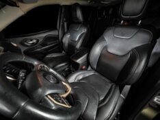 JEEP CHEROKEE 3.2 LIMITED 4X4 V6 24V GASOLINA 4P AUTOMÁTICO 2014/2014 DUARTE VEÍCULOS PORTO ALEGRE / Carros no Vale