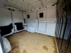 RENAULT MASTER 2.3 DCI FURGÃO 16V 2021/2021 CRUZEIRO MULTIMARCAS CRUZEIRO DO SUL / Carros no Vale