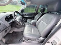 TOYOTA HILUX 2.7 SR 4X2 CD 16V FLEX 4P AUTOMÁTICO 2013/2013 ELY AUTOMÓVEIS LAJEADO / Carros no Vale