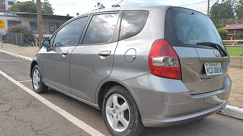 HONDA FIT EX 2005/2005 ADRIANO VEÍCULOS CRUZEIRO DO SUL / Carros no Vale