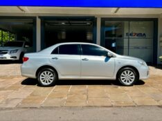 TOYOTA COROLLA ALTIS 2.0 2011/2012 SÉTIMA VEÍCULOS GUAPORÉ / Carros no Vale