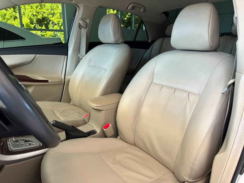 TOYOTA COROLLA ALTIS 2.0 2011/2012 SÉTIMA VEÍCULOS GUAPORÉ / Carros no Vale TOYOTA COROLLA ALTIS 2.0 2011/2012 SÉTIMA VEÍCULOS GUAPORÉ / Carros no Vale