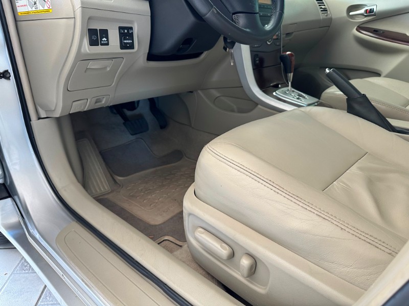 TOYOTA COROLLA ALTIS 2.0 2011/2012 SÉTIMA VEÍCULOS GUAPORÉ / Carros no Vale TOYOTA COROLLA ALTIS 2.0 2011/2012 SÉTIMA VEÍCULOS GUAPORÉ / Carros no Vale