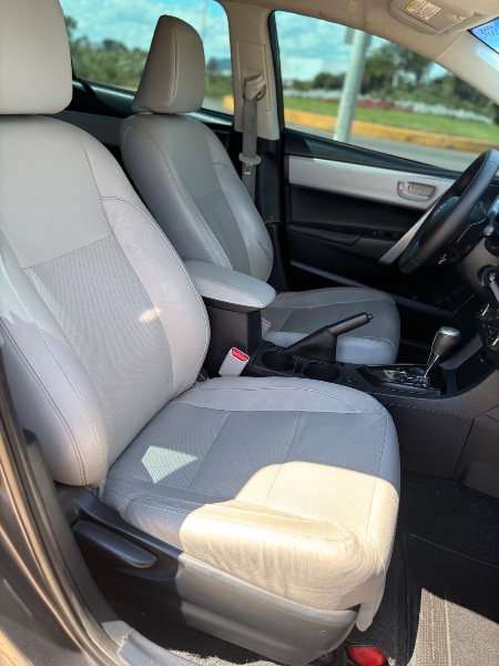 TOYOTA COROLLA 2.0 XEI 16V FLEX 4P AUTOMÁTICO 2014/2015 NEURI VEÍCULOS LAJEADO / Carros no Vale