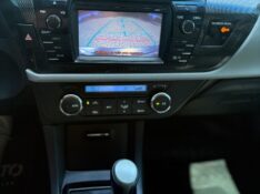TOYOTA COROLLA 2.0 XEI 16V FLEX 4P AUTOMÁTICO 2014/2015 NEURI VEÍCULOS LAJEADO / Carros no Vale