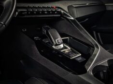 PEUGEOT 3008 1.6 16V GRIFFE PACK TURBO 2020 2019/2020 DUARTE VEÍCULOS PORTO ALEGRE / Carros no Vale