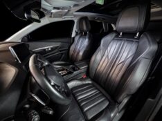 PEUGEOT 3008 1.6 16V GRIFFE PACK TURBO 2020 2019/2020 DUARTE VEÍCULOS PORTO ALEGRE / Carros no Vale