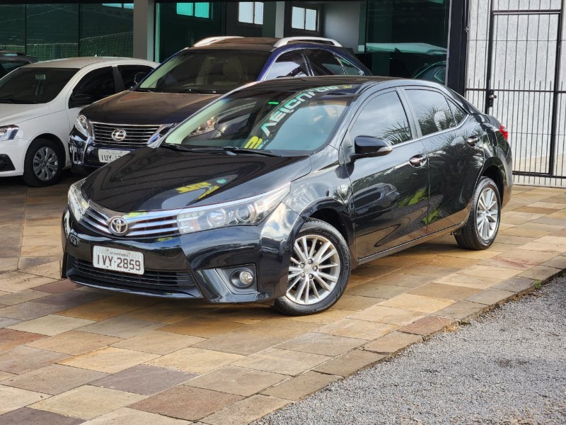 TOYOTA COROLLA ALTIS 2.0 2014/2015 TS VEÍCULOS ANTA GORDA / Carros no Vale