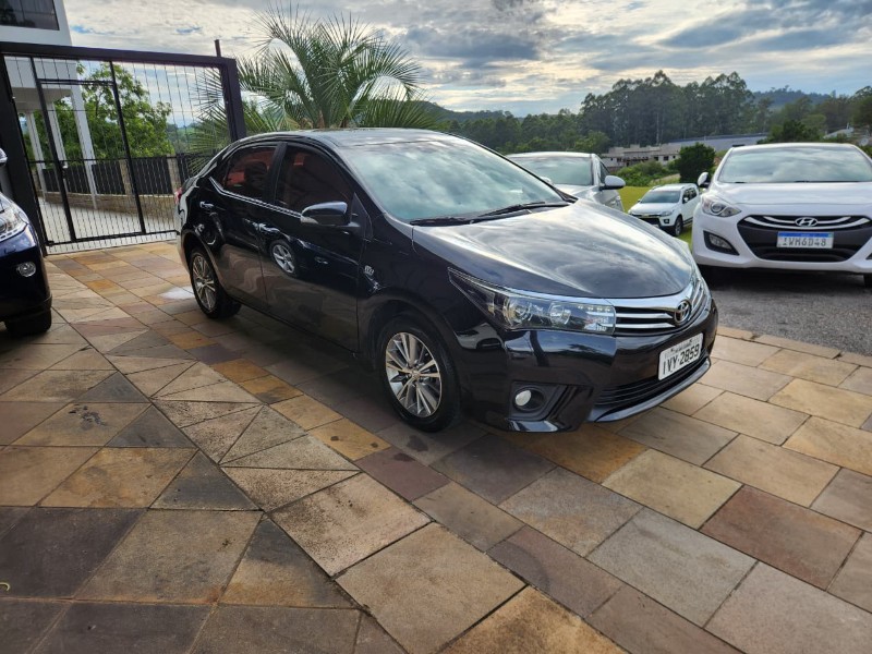 TOYOTA COROLLA ALTIS 2.0 2014/2015 TS VEÍCULOS ANTA GORDA / Carros no Vale