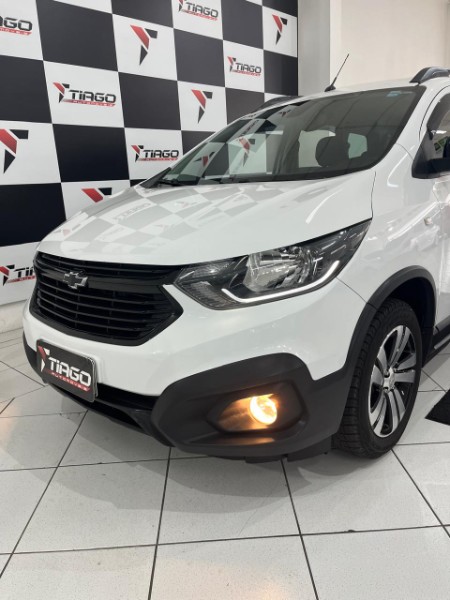 CHEVROLET SPIN 1.8 ACTIV 8V FLEX 4P AUTOMÁTICO 2023/2023 TIAGO AUTOMÓVEIS VENÂNCIO AIRES / Carros no Vale